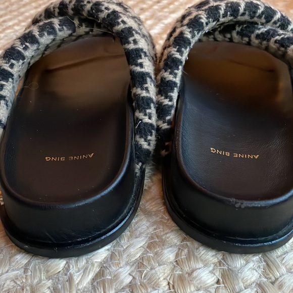 Anine Bing Lizzie Houndstooth Slides - Picture 8 of 9